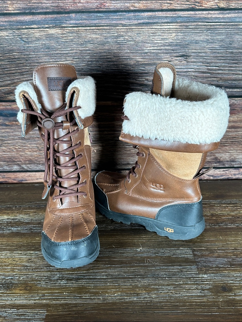 UGG Kids Butte II boots, Brown Leather Shearling-Trim Lace-Up Boots